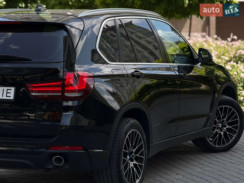 Внедорожник / Кроссовер BMW X5 2013 в Ивано-Франковске