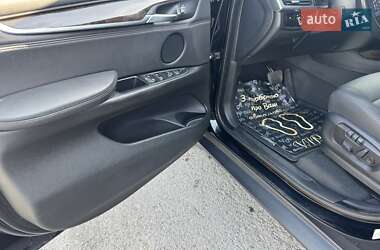 Внедорожник / Кроссовер BMW X5 2016 в 