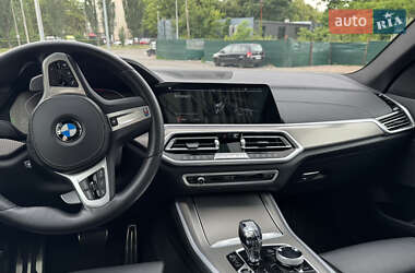 Позашляховик / Кросовер BMW X5 2021 в 