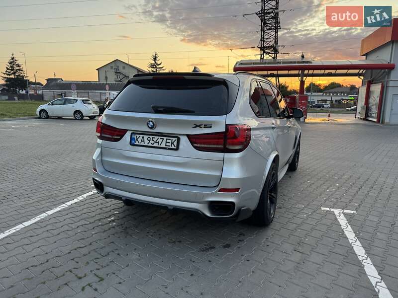 Позашляховик / Кросовер BMW X5 2015 в Києві