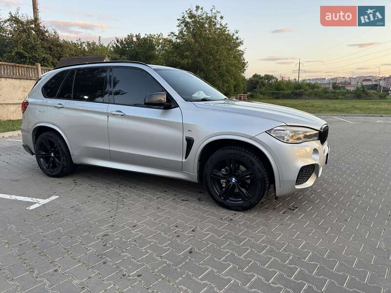 Позашляховик / Кросовер BMW X5 2015 в Києві