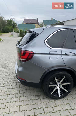 Позашляховик / Кросовер BMW X5 2015 в 
