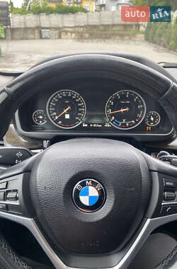Позашляховик / Кросовер BMW X5 2015 в 