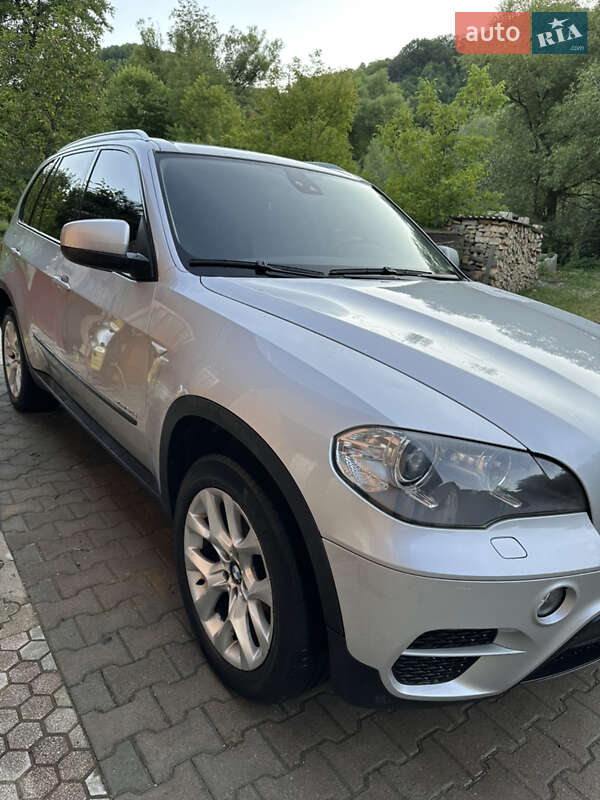 Позашляховик / Кросовер BMW X5 2010 в Рахові