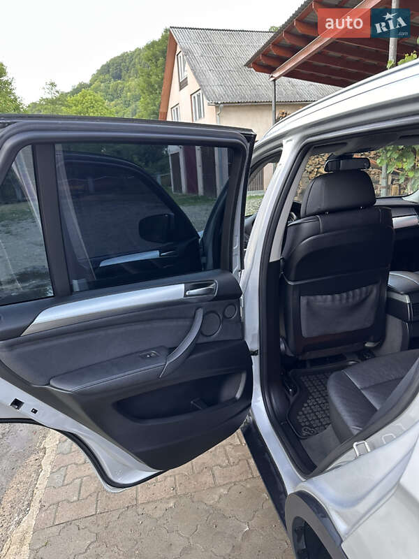 Позашляховик / Кросовер BMW X5 2010 в Рахові