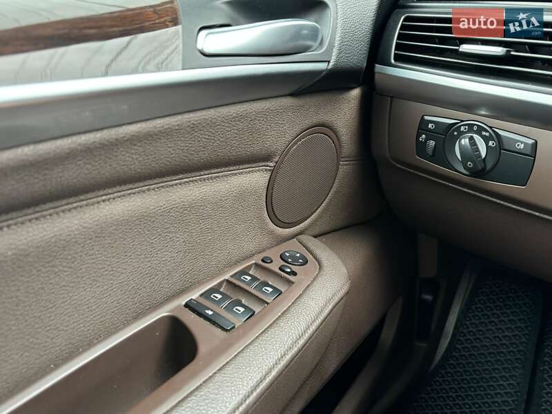 Позашляховик / Кросовер BMW X5 2011 в Вінниці фото 39 Позашляховик / Кросовер BMW X5 2011 в Вінниці