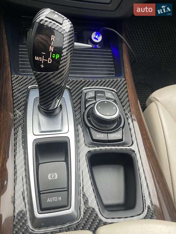 Позашляховик / Кросовер BMW X5 2012 в Києві фото 13 Позашляховик / Кросовер BMW X5 2012 в Києві