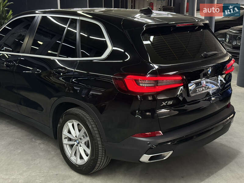 Внедорожник / Кроссовер BMW X5 2022 в Одессе