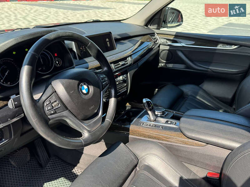 Внедорожник / Кроссовер BMW X5 2016 в Львове