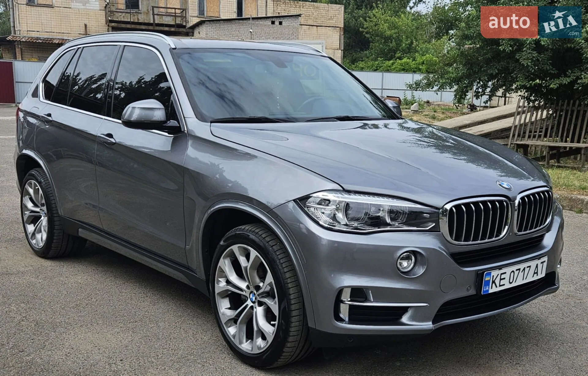2017 BMW X5 - мініатюра 2