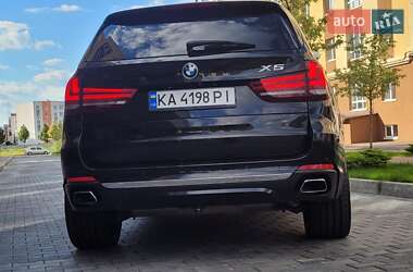 Позашляховик / Кросовер BMW X5 2017 в 