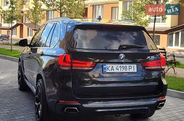 Позашляховик / Кросовер BMW X5 2017 в 