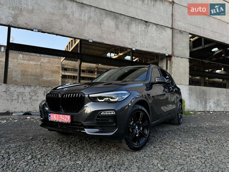 BMW X5 2019