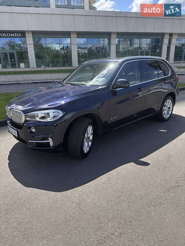 Позашляховик / Кросовер BMW X5 2015 в Дніпрі