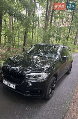 Позашляховик / Кросовер BMW X5 2016 в Києві