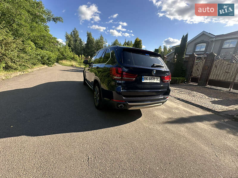 Внедорожник / Кроссовер BMW X5 2014 в Ровно