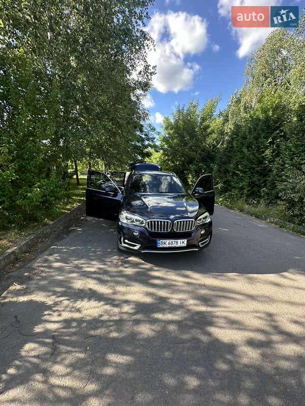 Внедорожник / Кроссовер BMW X5 2014 в Ровно