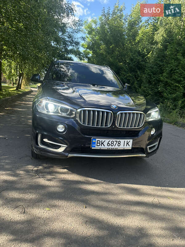 Внедорожник / Кроссовер BMW X5 2014 в Ровно