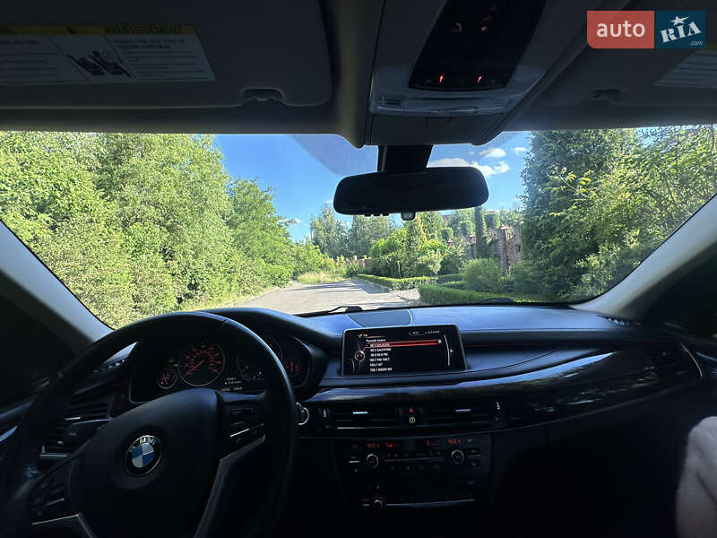 Внедорожник / Кроссовер BMW X5 2014 в Ровно