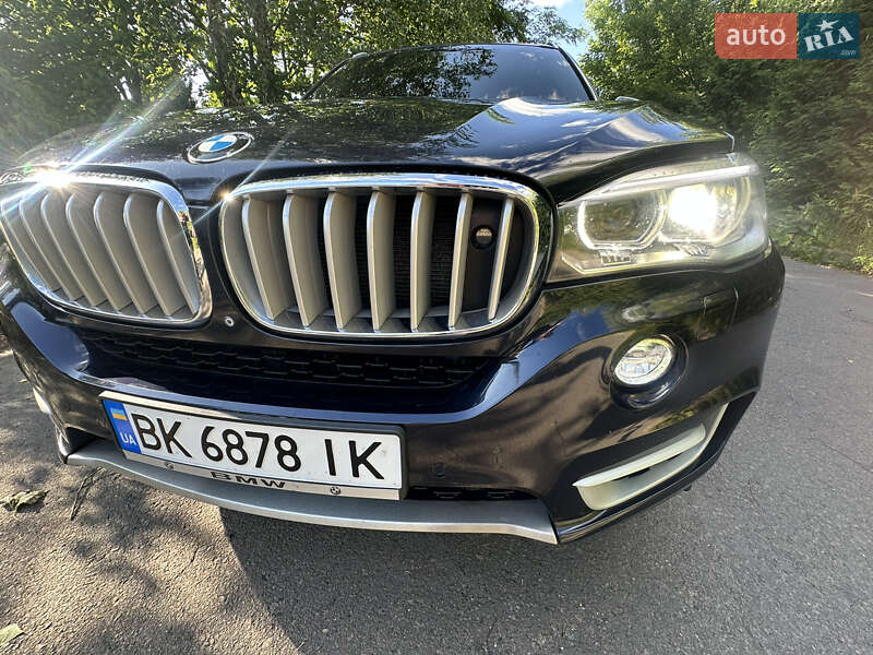 Внедорожник / Кроссовер BMW X5 2014 в Ровно