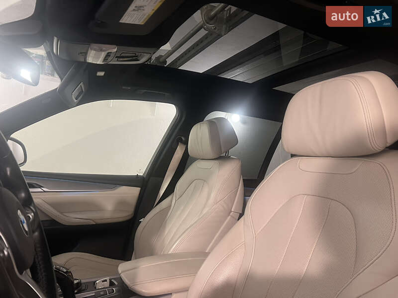 Внедорожник / Кроссовер BMW X5 2018 в Хусте