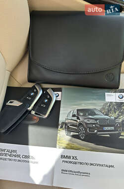 Внедорожник / Кроссовер BMW X5 2015 в 