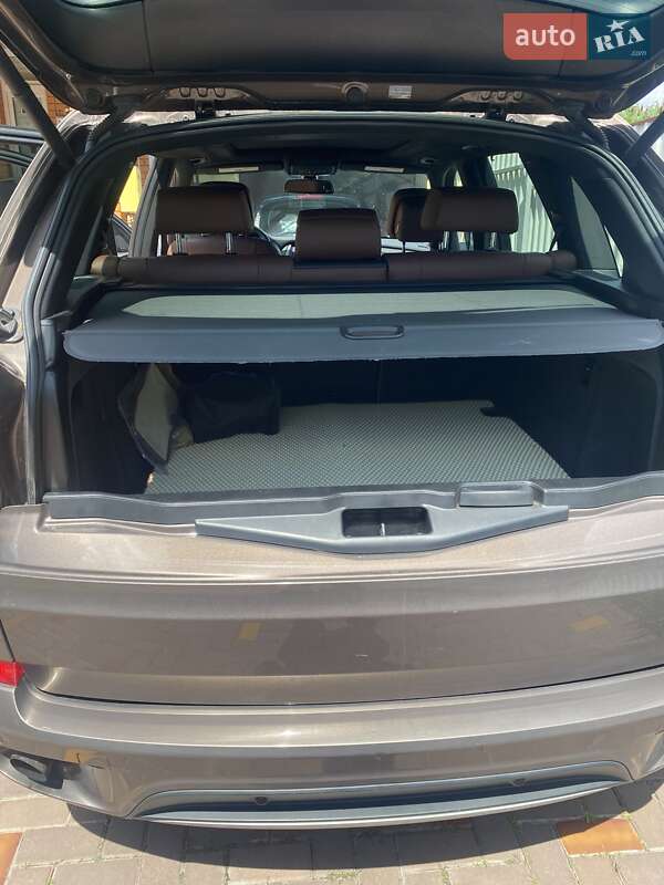 Внедорожник / Кроссовер BMW X5 2012 в Киеве