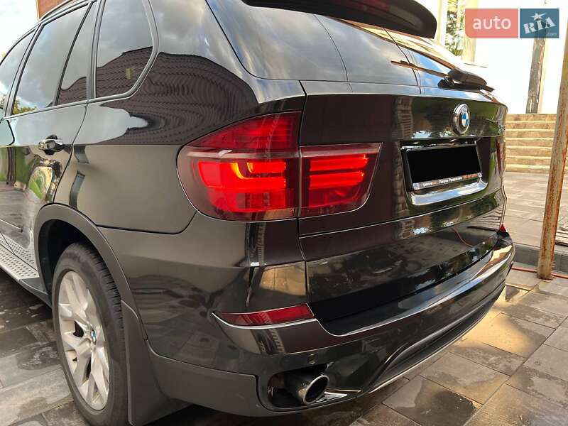 Внедорожник / Кроссовер BMW X5 2011 в Днепре
