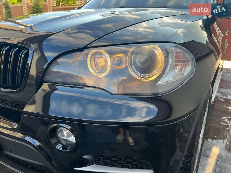 Внедорожник / Кроссовер BMW X5 2011 в Днепре