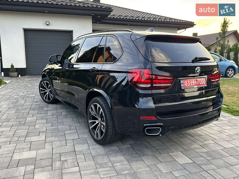Внедорожник / Кроссовер BMW X5 2015 в Ровно