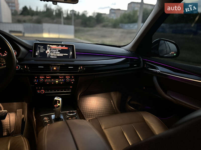 Внедорожник / Кроссовер BMW X5 2014 в Кривом Роге