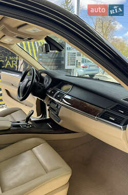 Внедорожник / Кроссовер BMW X5 2012 в 