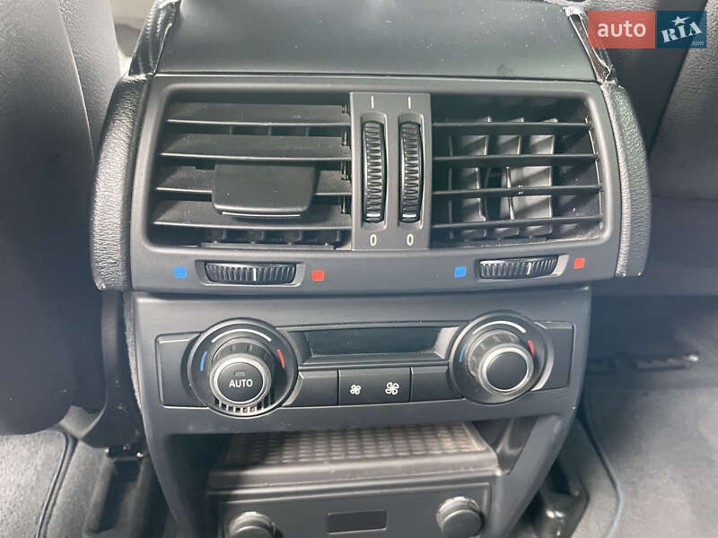 Внедорожник / Кроссовер BMW X5 2012 в Львове