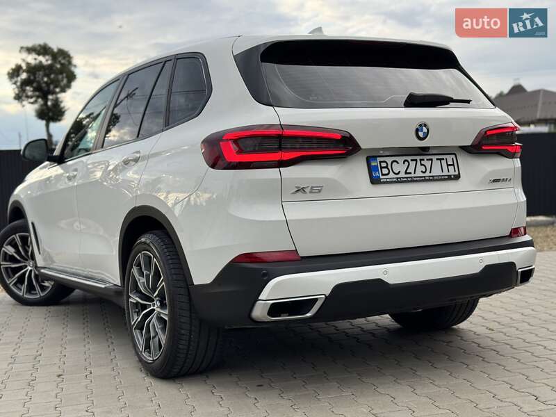 Внедорожник / Кроссовер BMW X5 2021 в Стрые