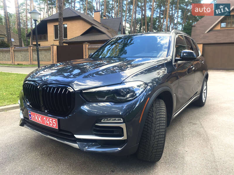 BMW X5 2019