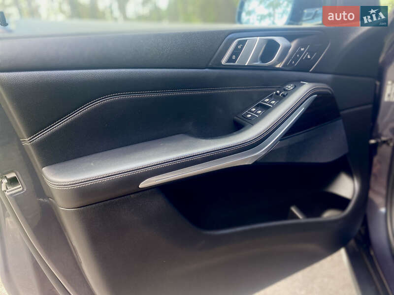 Позашляховик / Кросовер BMW X5 2019 в Чернігові