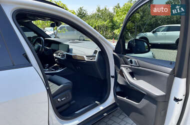 Позашляховик / Кросовер BMW X5 2019 в 