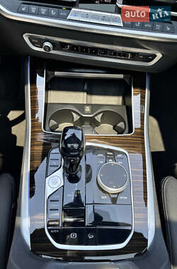 Позашляховик / Кросовер BMW X5 2019 в 