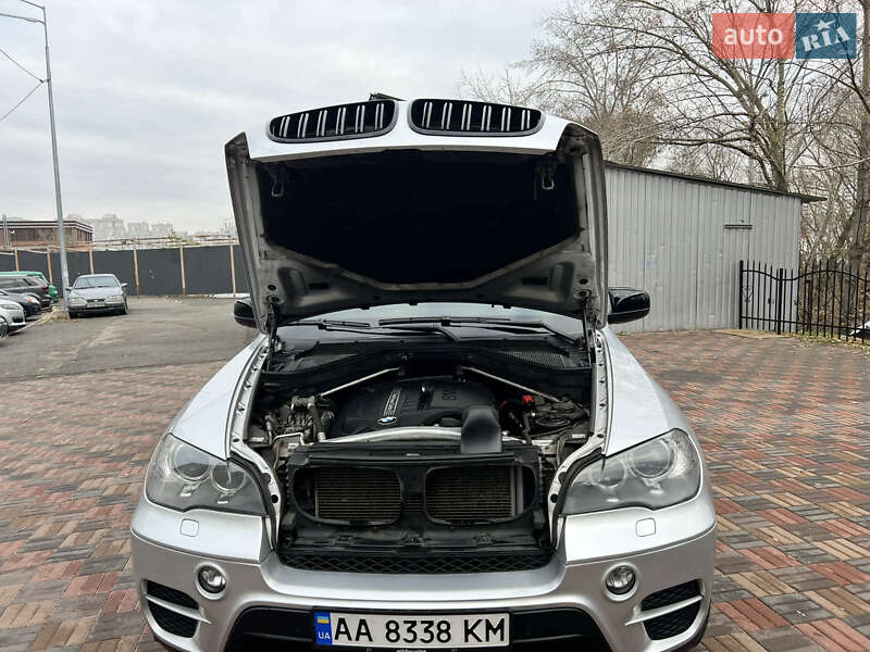 Внедорожник / Кроссовер BMW X5 2011 в Вознесенске