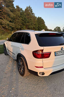 Позашляховик / Кросовер BMW X5 2012 в Івано-Франківську