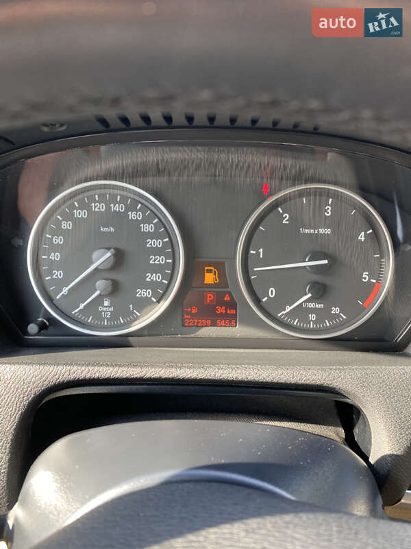 Позашляховик / Кросовер BMW X5 2012 в Луцьку