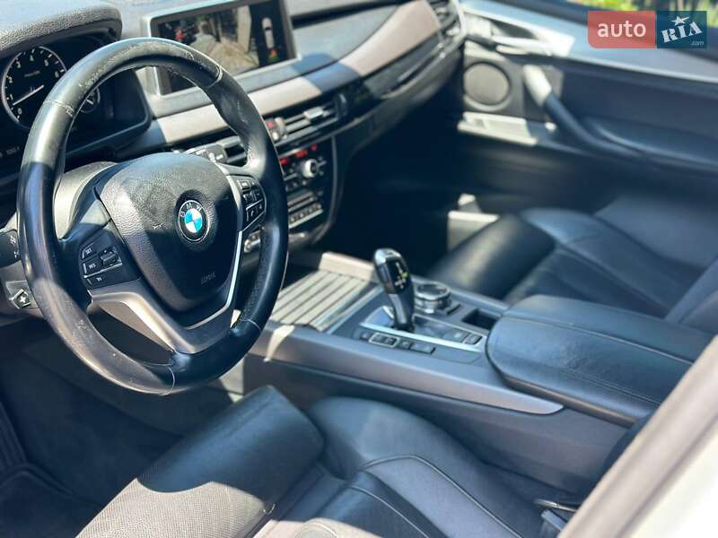 Внедорожник / Кроссовер BMW X5 2014 в Одессе