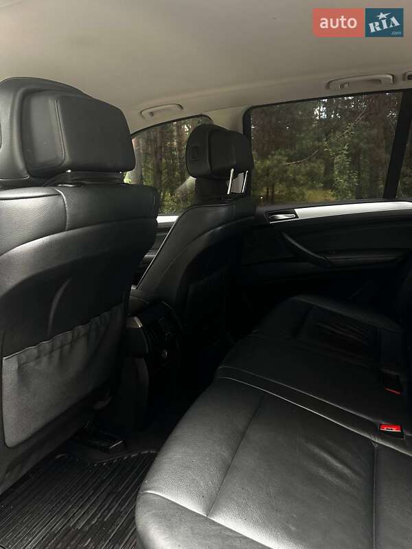 Внедорожник / Кроссовер BMW X5 2008 в Славуте