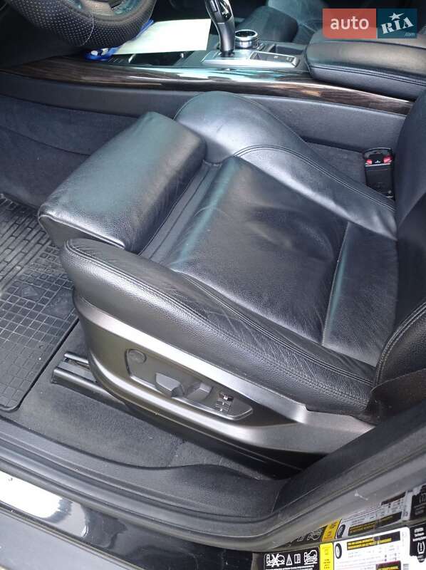 Внедорожник / Кроссовер BMW X5 2011 в Нетешине фото 7 Внедорожник / Кроссовер BMW X5 2011 в Нетешине