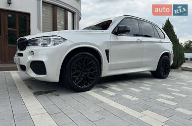 Позашляховик / Кросовер BMW X5 2015 в 