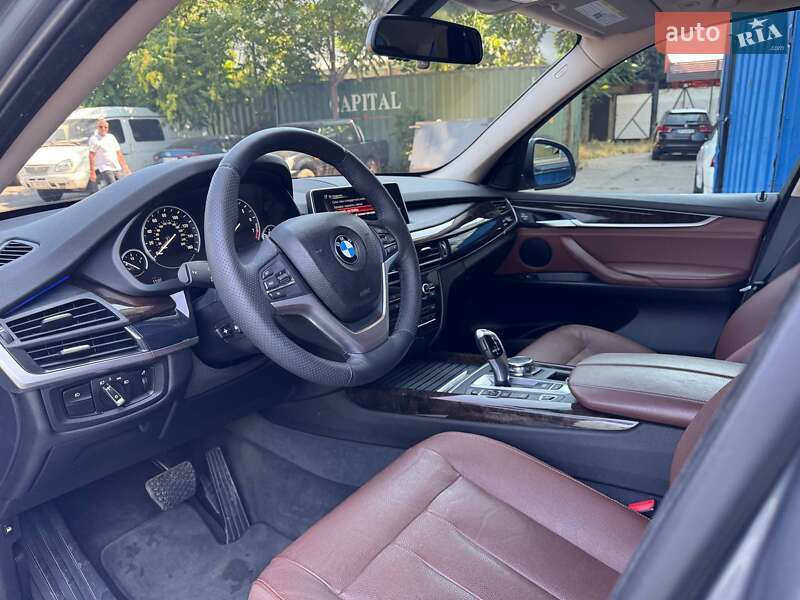 Внедорожник / Кроссовер BMW X5 2015 в Одессе