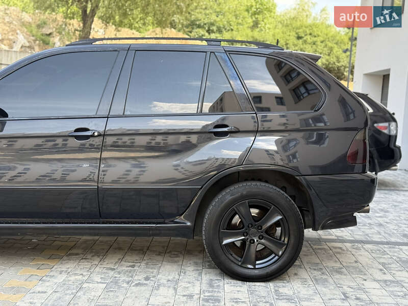 Позашляховик / Кросовер BMW X5 2003 в Ужгороді