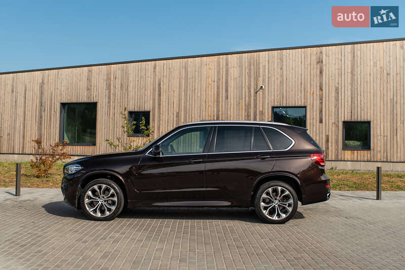 Позашляховик / Кросовер BMW X5 2015 в Львові
