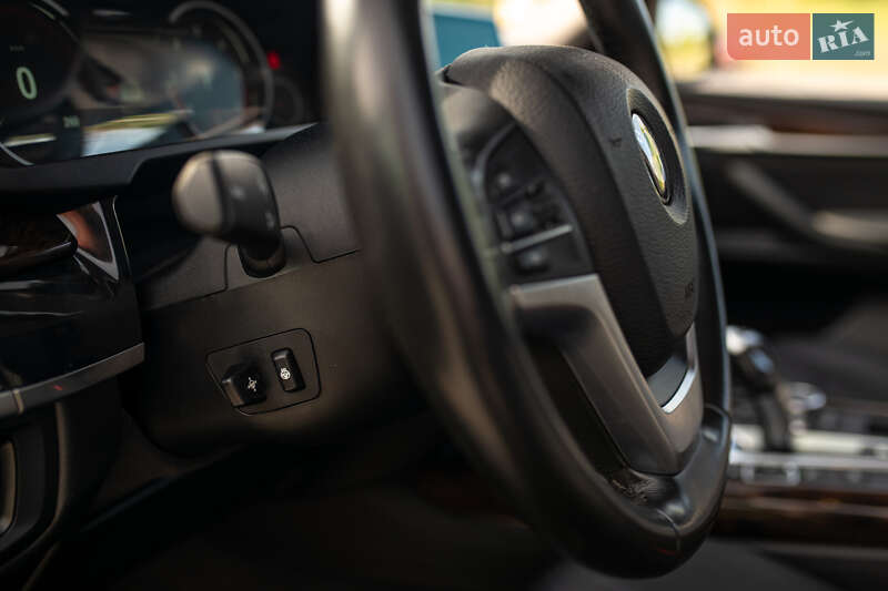 Позашляховик / Кросовер BMW X5 2015 в Львові