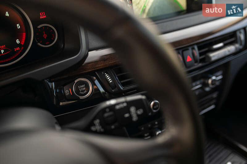 Позашляховик / Кросовер BMW X5 2015 в Львові